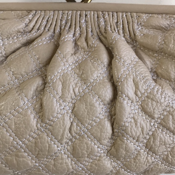 Marc Jacobs Ivory calf leather quilted clutch or chain shoulder bag - Picture 7 of 16